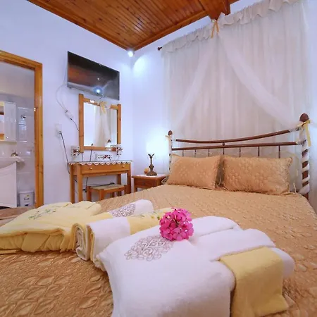 Vasia's Small Apartment *