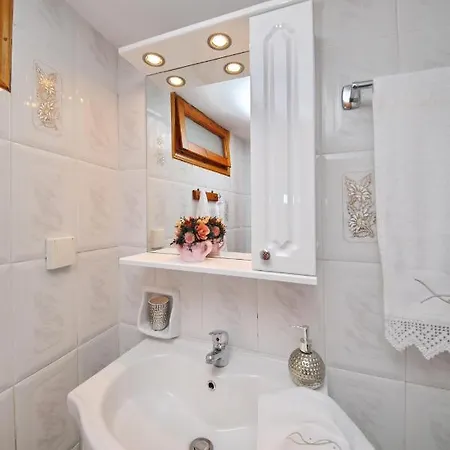 Vasia's Small Apartment